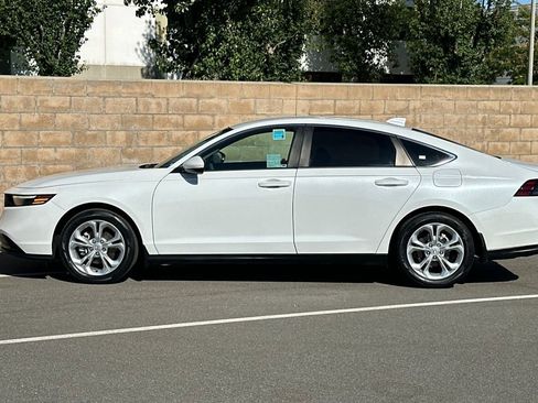 Certified 2023 Honda Accord LX image 7