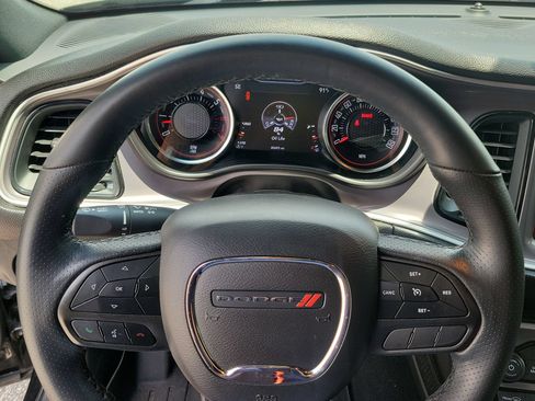 Used 2022 Dodge Challenger R/T Scat Pack RWD image 23