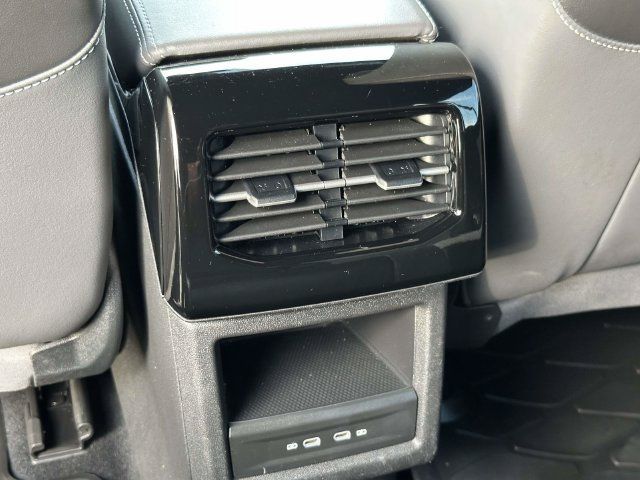 Used 2023 Volkswagen ID.4 Pro RWD image 18