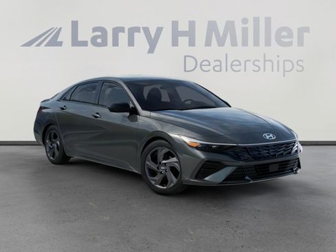 New 2026 Hyundai Elantra Sport FWD image 2