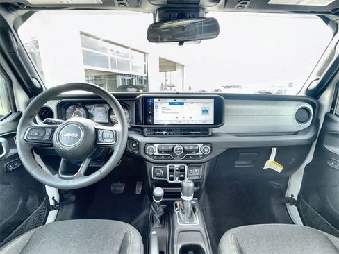Used 2024 Jeep Wrangler Sport S image 15