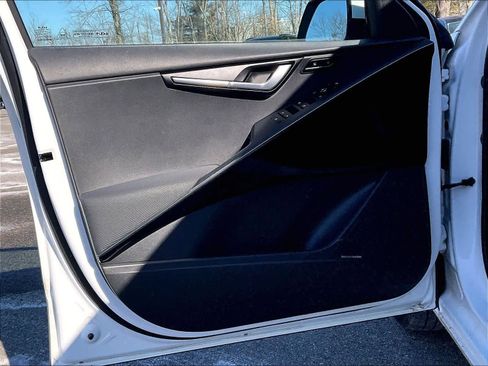 Used 2023 Kia Niro Wave w/ Wave Preserve Package image 9