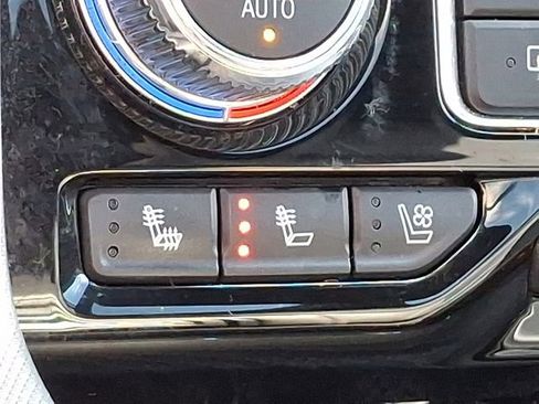 Certified 2021 GMC Yukon XL Denali image 28