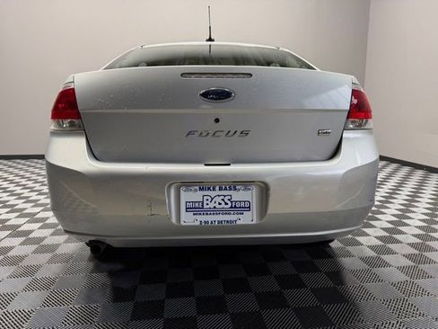 Used 2008 Ford Focus SE image 9