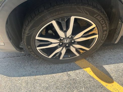 Used 2019 Honda Pilot Elite image 7