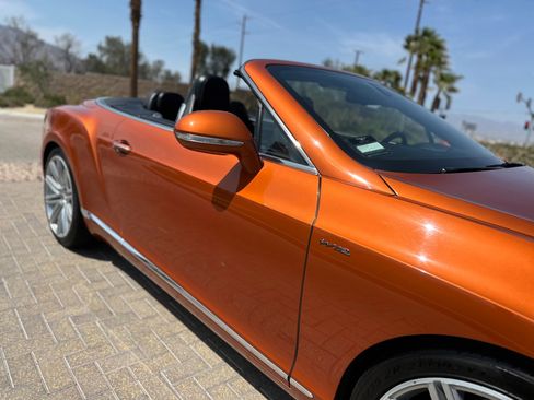 Used 2014 Bentley Continental GT Speed image 32