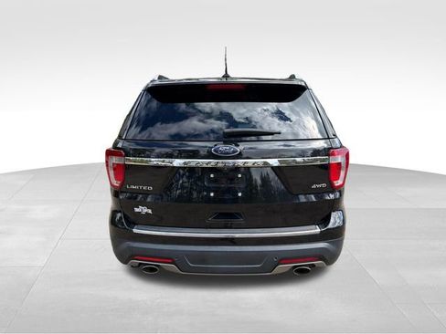 Used 2018 Ford Explorer Limited AWD/4WD image 4