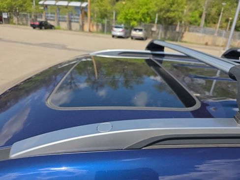 Used 2024 Kia Seltos SX w/ SX Sunroof Package AWD/4WD image 8