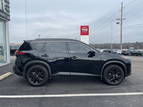 Certified 2023 Nissan Rogue SV w/ SV Premium B Package image 23