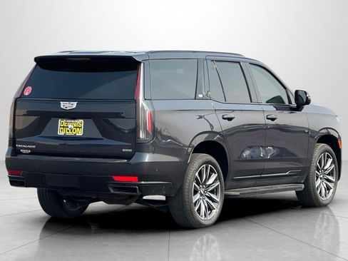 Used 2023 Cadillac Escalade Sport image 5
