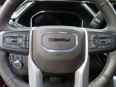 Used 2024 GMC Sierra 2500 Denali image 62