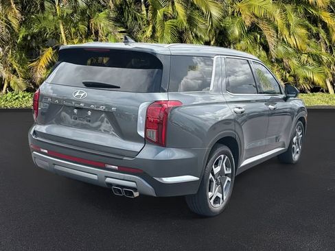 Used 2025 Hyundai Palisade Limited FWD image 4