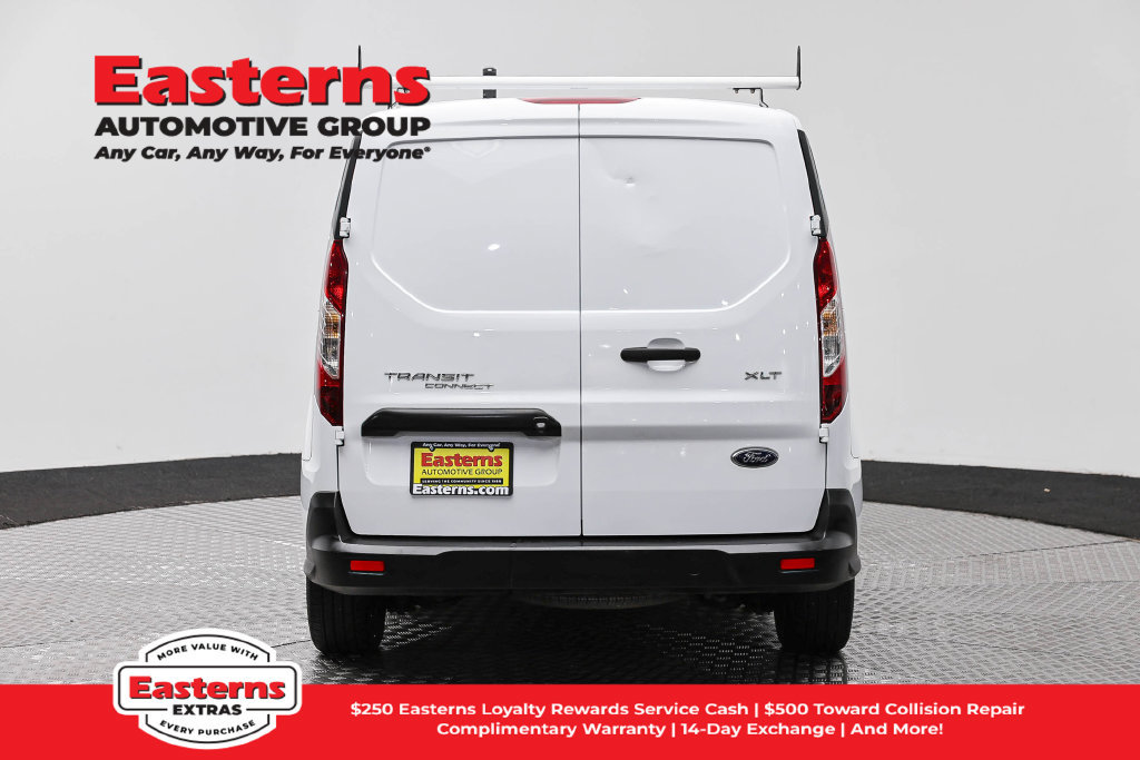 Used 2022 Ford Transit Connect XLT FWD image 7