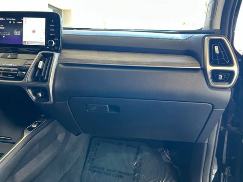 Used 2022 Kia Sorento EX FWD image 24
