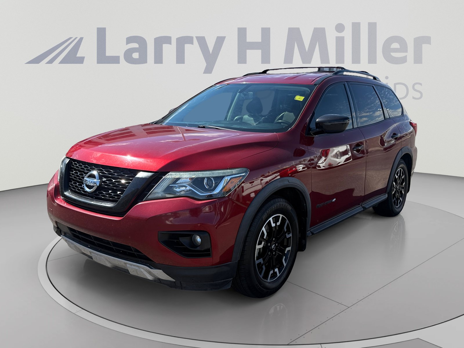Used 2020 Nissan Pathfinder SV w/ Rock Creek Edition FWD image 1
