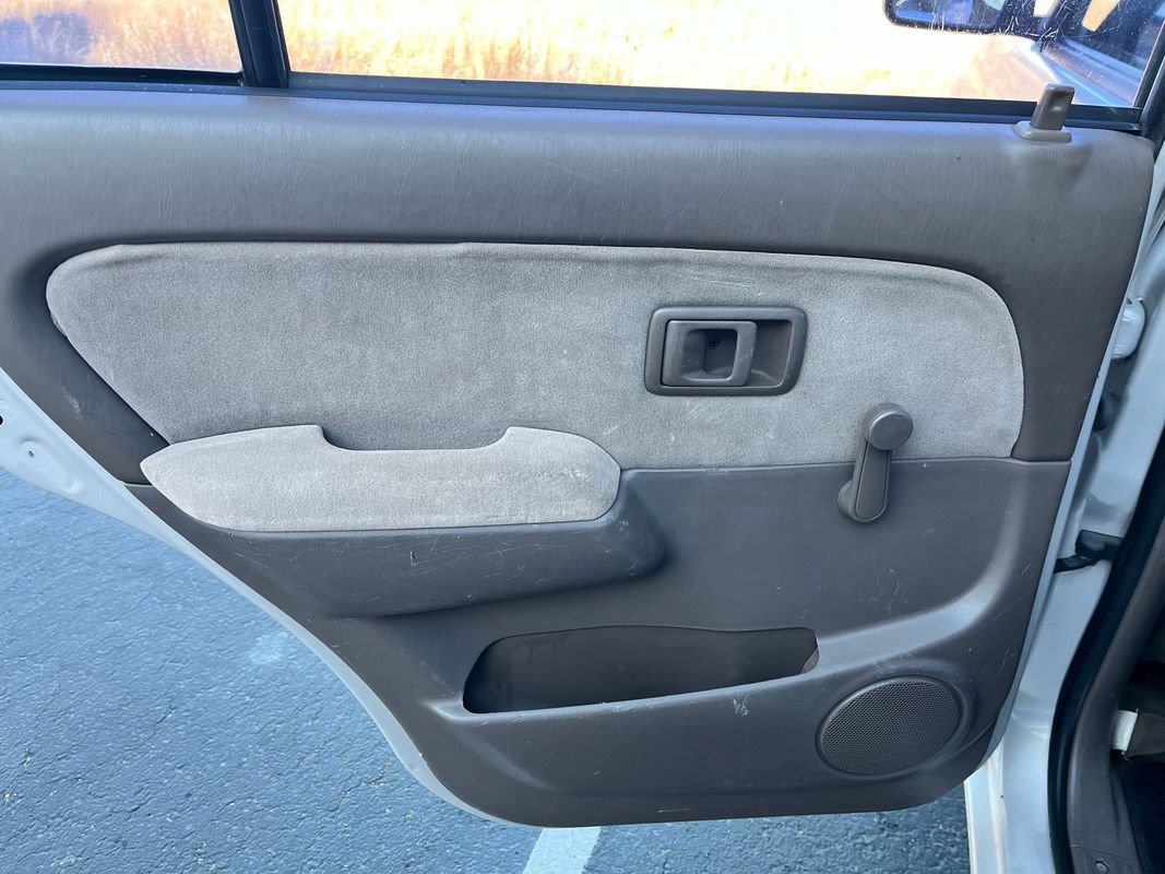 Used 1998 Toyota 4Runner 4WD w/ All-Weather Guard Pkg image 14