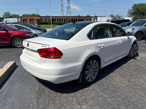 Used 2015 Volkswagen Passat 1.8T Sport FWD image 7