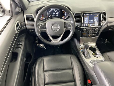 Used 2022 Jeep Grand Cherokee Limited image 21