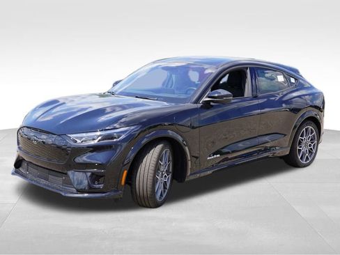 New 2025 Ford Mustang Mach-E GT image 7