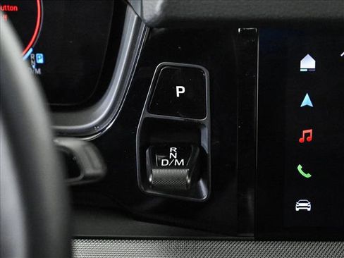 Used 2025 Porsche Cayenne Coupe image 12