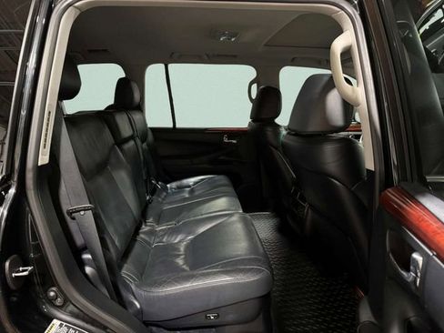 Used 2011 Lexus LX 570 4WD image 29