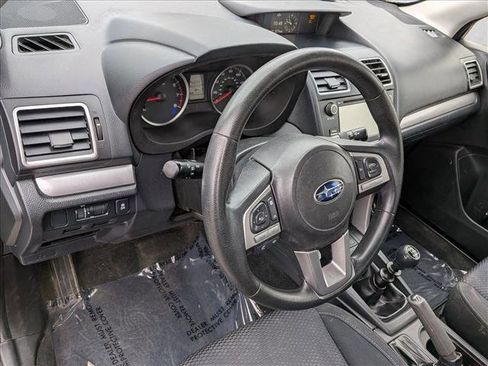 Used 2018 Subaru Forester 2.5i image 10
