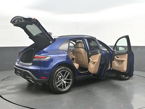 New 2026 Porsche Macan AWD/4WD image 41