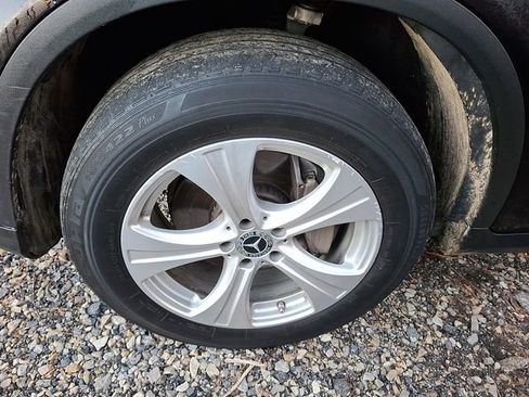 Used 2018 Mercedes-Benz GLC 300 GLC 300 image 7