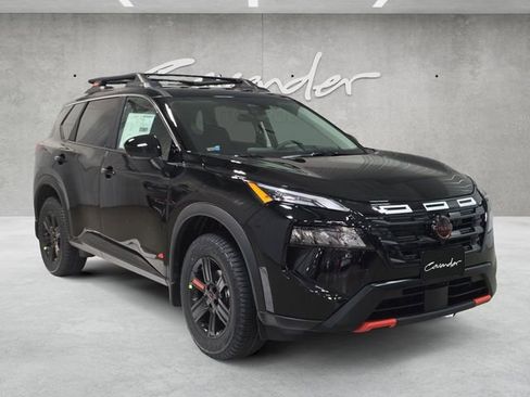 New 2026 Nissan Rogue SV AWD/4WD image 2