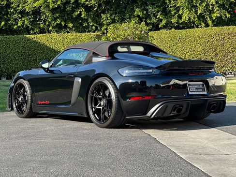 Certified 2025 Porsche 718 Boxster Spyder RS RWD image 3