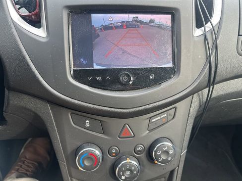Used 2016 Chevrolet Trax LS FWD image 8