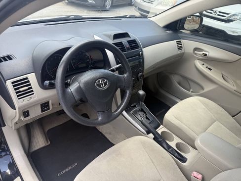 Used 2013 Toyota Corolla L FWD image 15