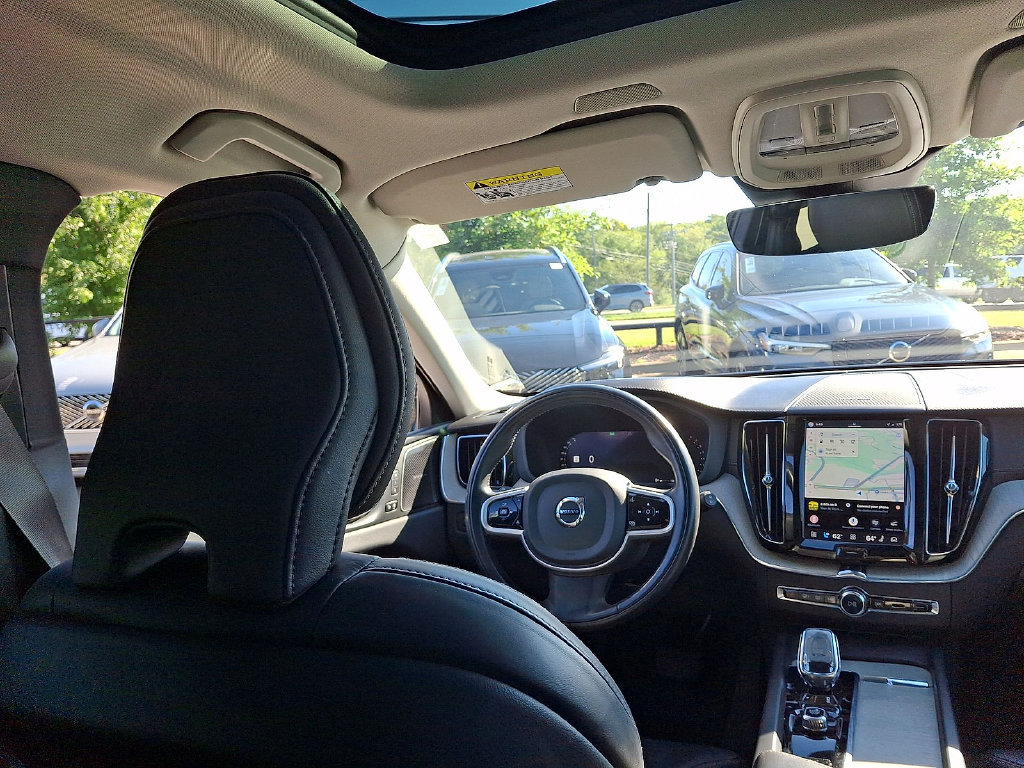 Used 2022 Volvo XC60 B5 Inscription w/ Advanced Package FWD image 15