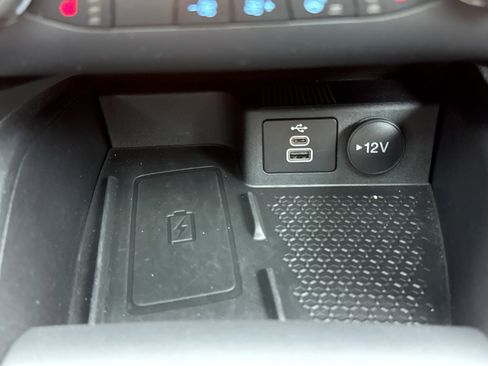 Used 2023 Ford Bronco Sport Outer Banks w/ Tech Package AWD/4WD image 17