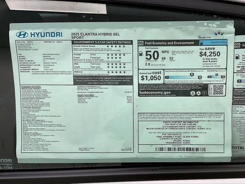 Certified 2025 Hyundai Elantra SEL image 14