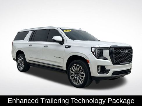 Used 2023 GMC Yukon XL Denali Ultimate image 10