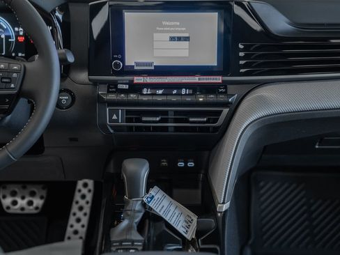 New 2026 Toyota Camry SE image 20