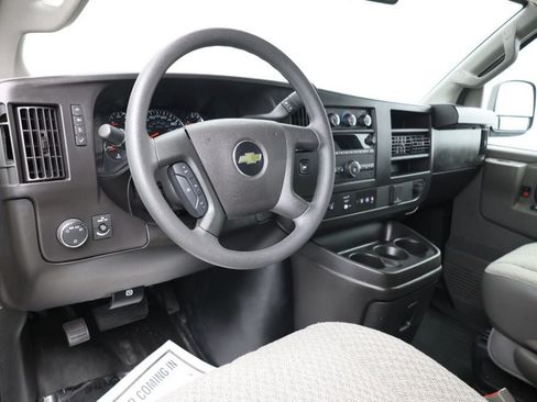 Used 2024 Chevrolet Express 3500 LS RWD image 8