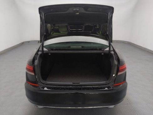 Used 2021 Volkswagen Passat 2.0T S image 29