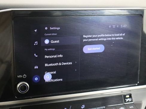 Used 2025 Toyota Camry LE image 23