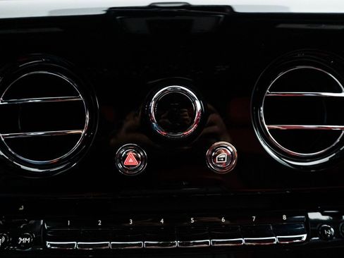 Certified 2024 Rolls-Royce Phantom Sedan w/ The Phantom Package image 46