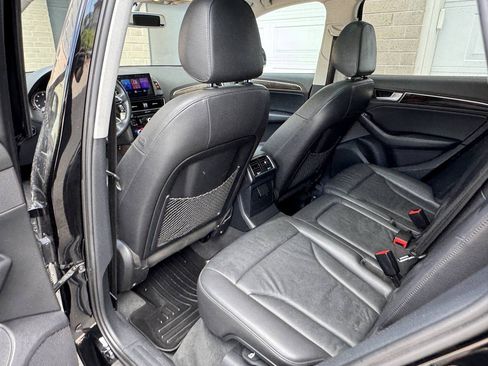 Used 2013 Audi Q5 2.0T Premium AWD/4WD image 31
