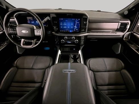 Used 2026 Ford F250 Platinum AWD/4WD image 14