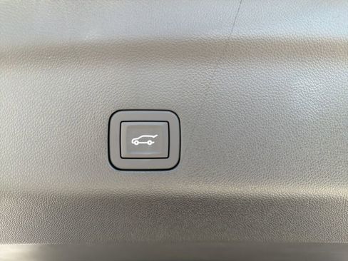 New 2026 Chevrolet Tahoe LT AWD/4WD image 16
