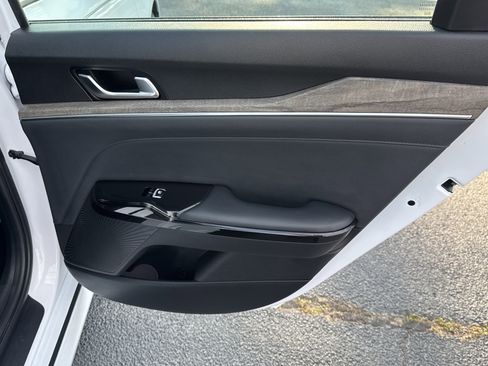 Used 2024 Kia K5 EX w/ EX Premium Package image 18