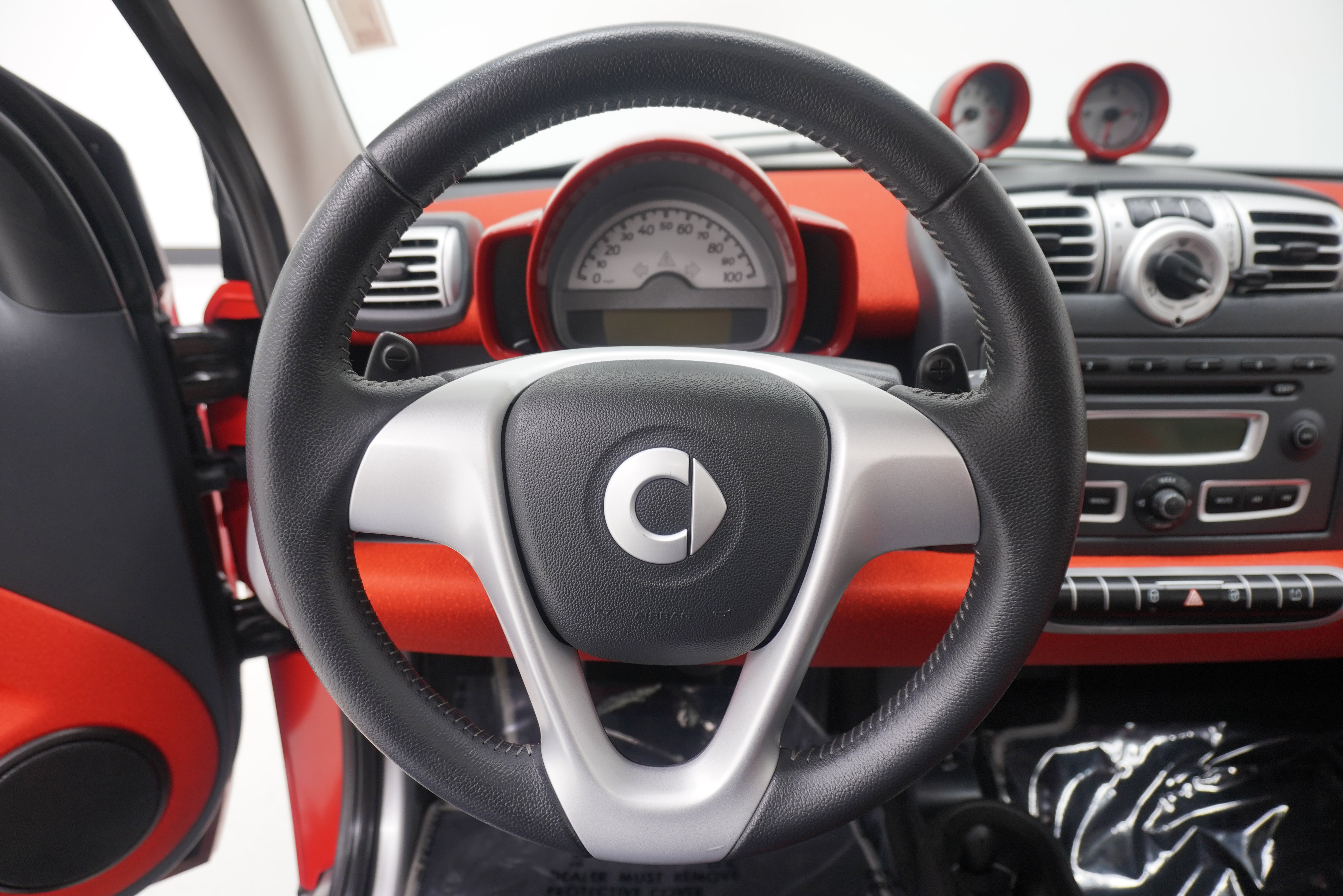 Used 2008 smart fortwo pure RWD image 14