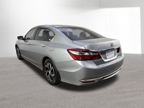 Used 2016 Honda Accord LX image 29