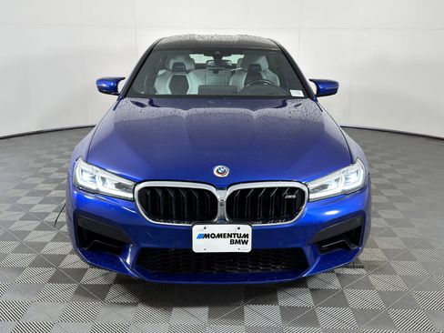 Used 2023 BMW M5 w/ Executive Package image 5