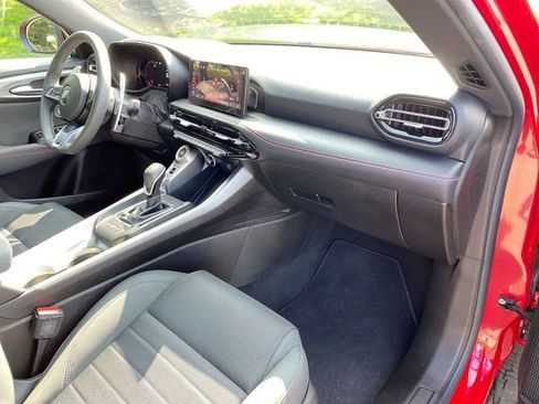 Used 2024 Dodge Hornet R/T image 28