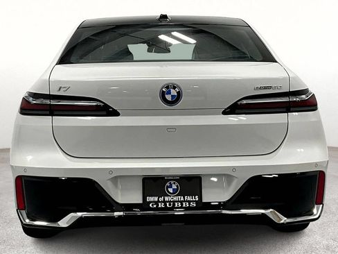 New 2025 BMW i7 eDrive50 RWD image 5